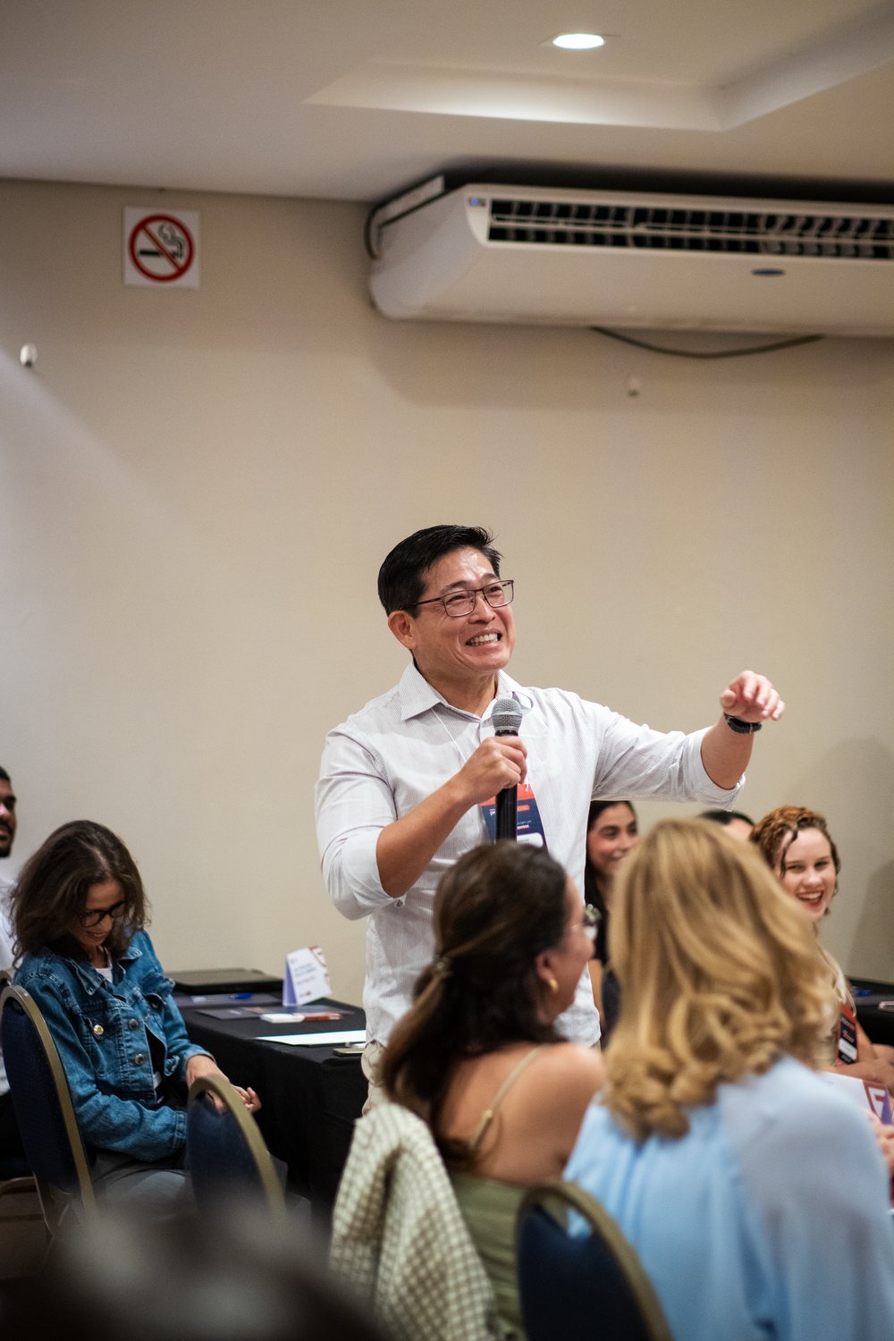 Participante interagindo